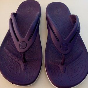 Crocs Flip Flops Size 9